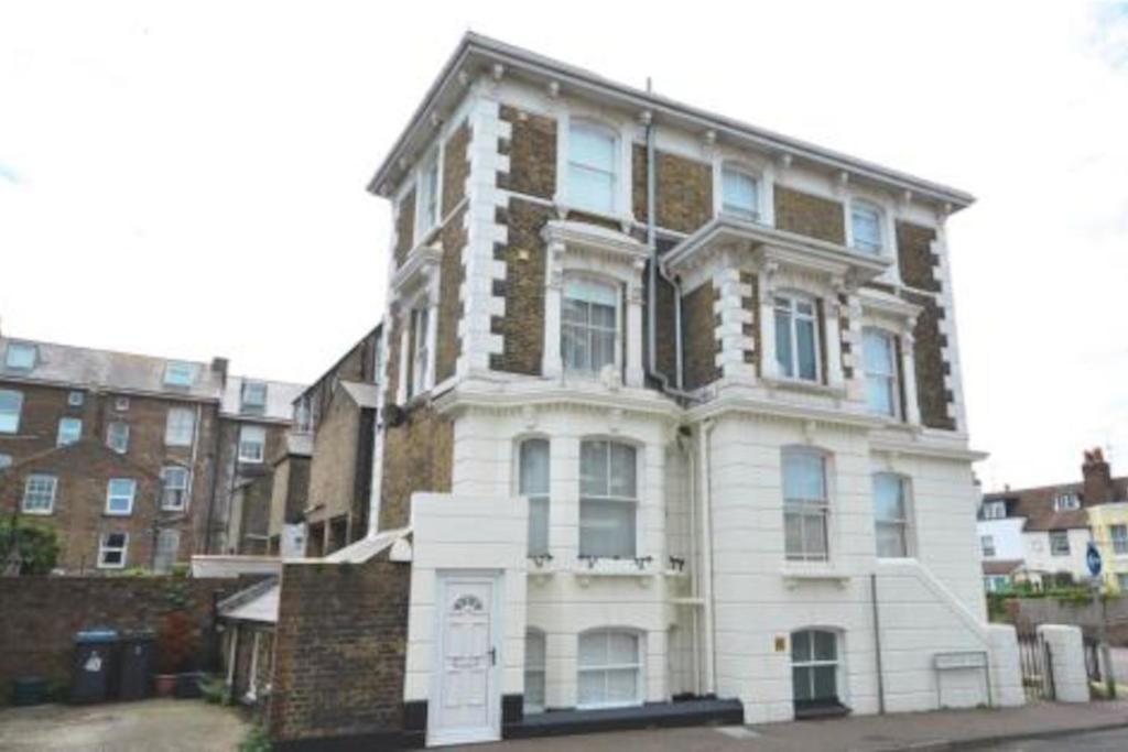 Beautiful Victorian Coastal Holiday Home 迪尔 外观 照片